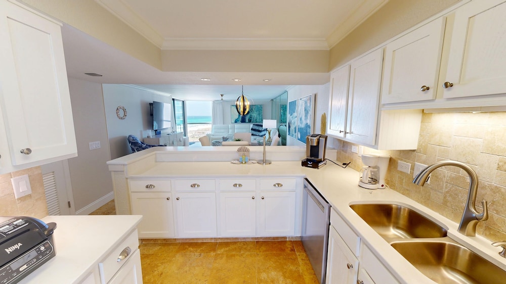 Mainsail 143 2 Bedroom Condo
