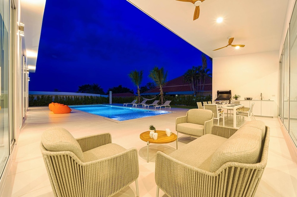 Modern Villa at Palm Hills GolfClub PH4B