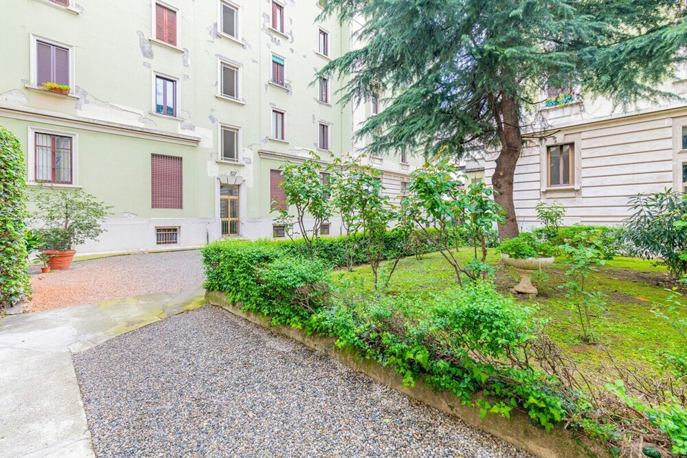 Casa Isella Stylish and Tranquil