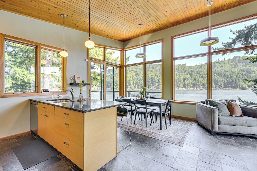Modern Summit Lake Escape - Spacious Deck w/ View!