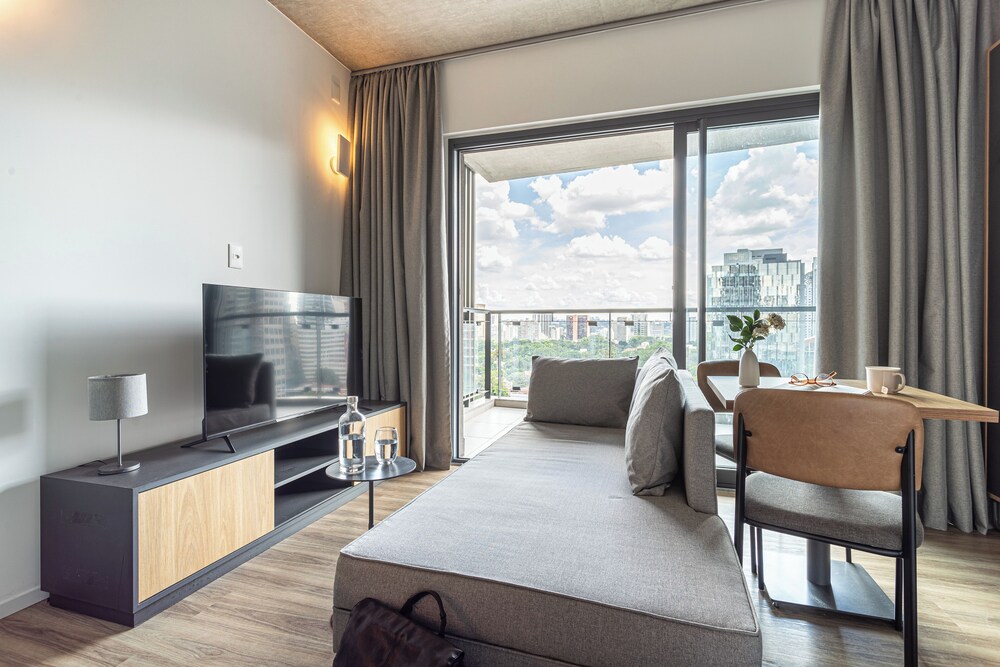 Ayra Pinheiros - Apartamentos com vista incrível para São Paulo ao lado da Rebouças e Faria Lima