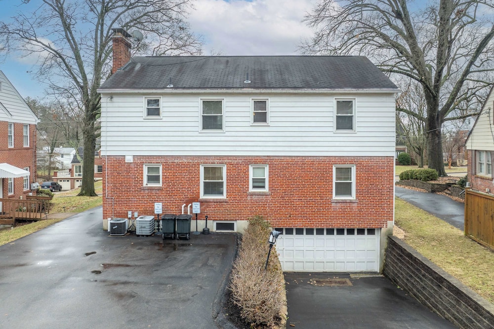 Kenwood Keys Suites for 12!