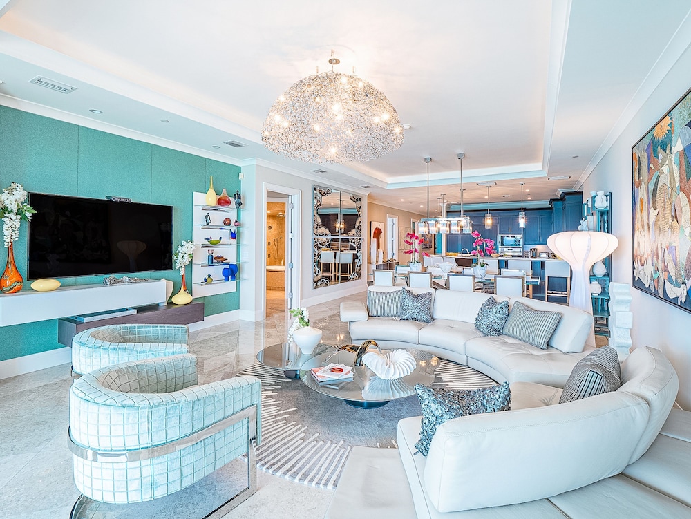 Watercolours Condominium 607