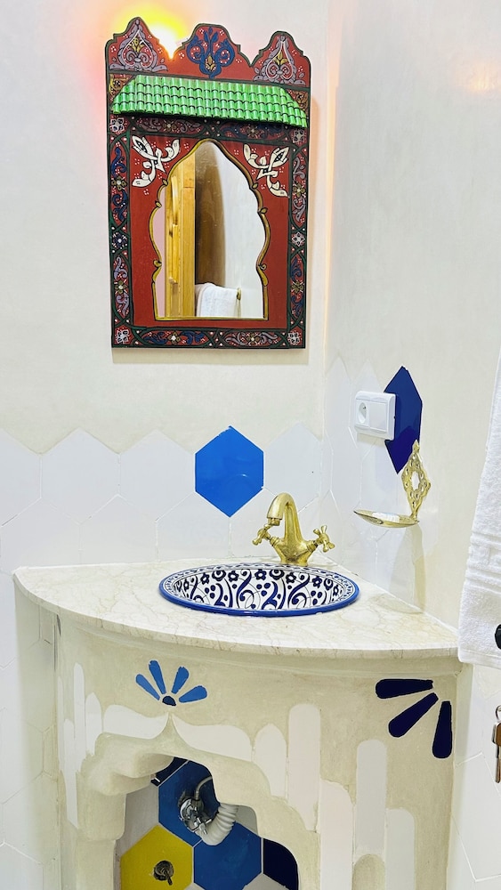 RIAD ALHAMBRA