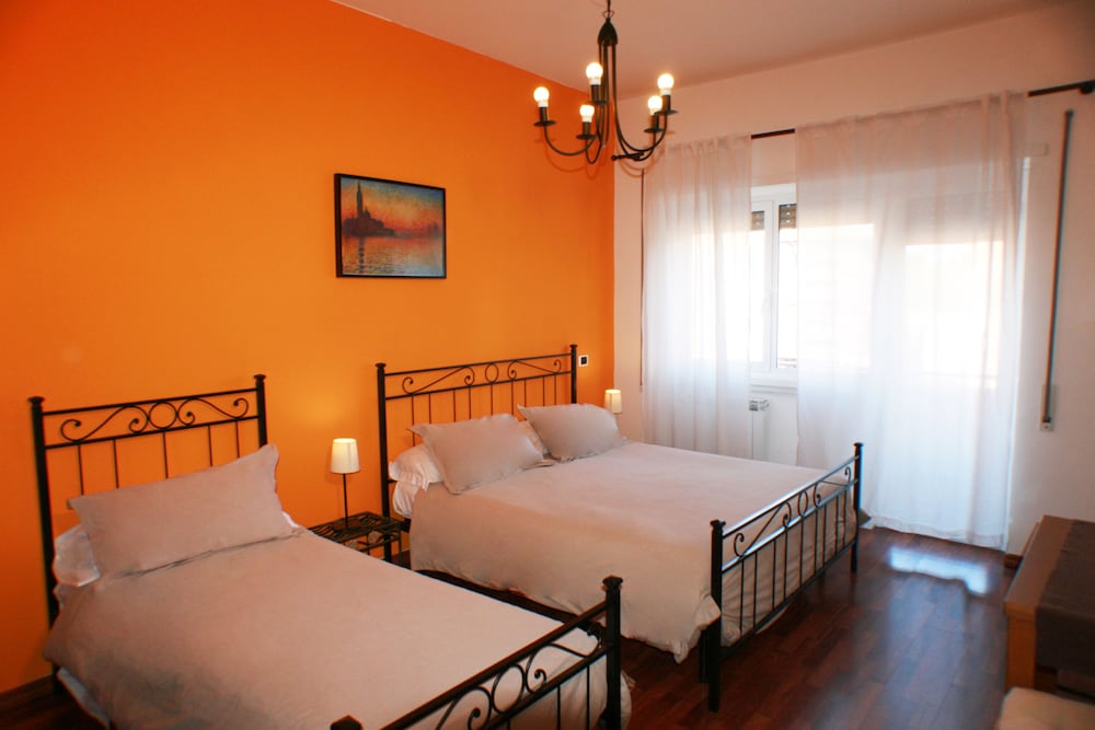 LT Rooms