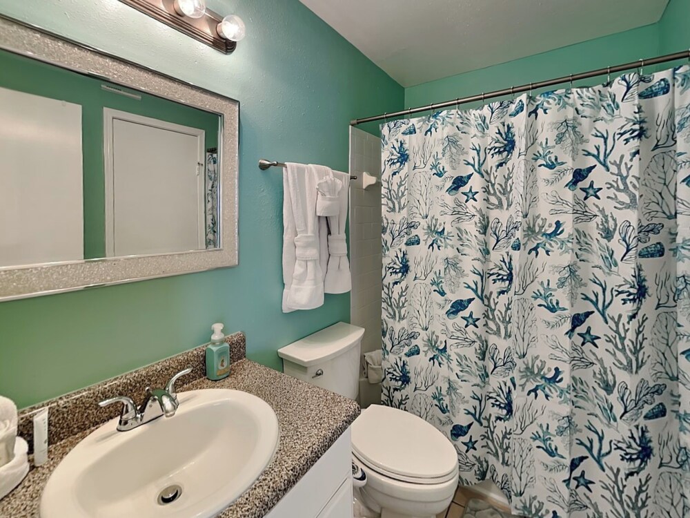 Babe's Place by Ryson Vacation Rentals