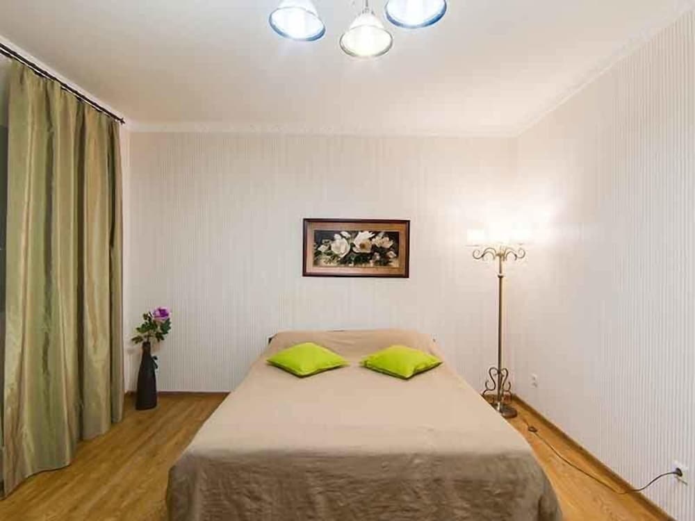 Aura Apartments