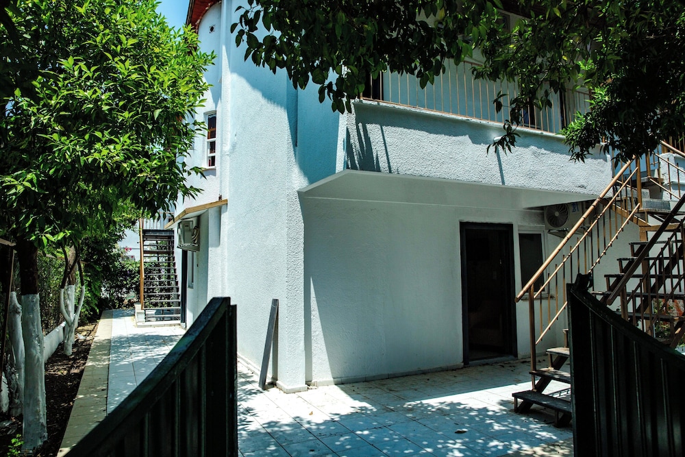Photo 23