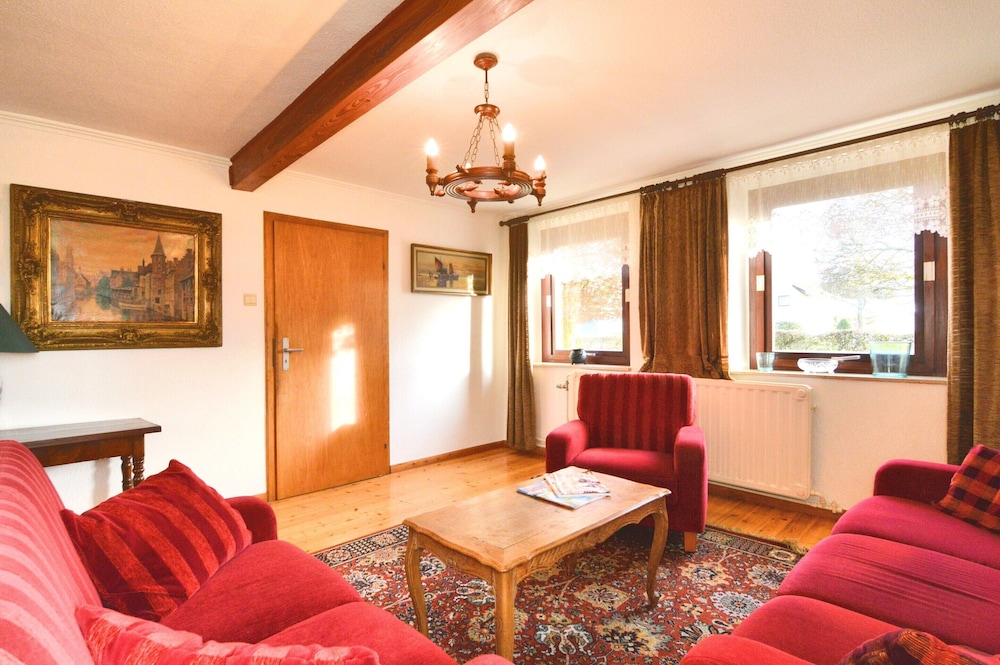 Holiday Home for 8 People in Butgenbach