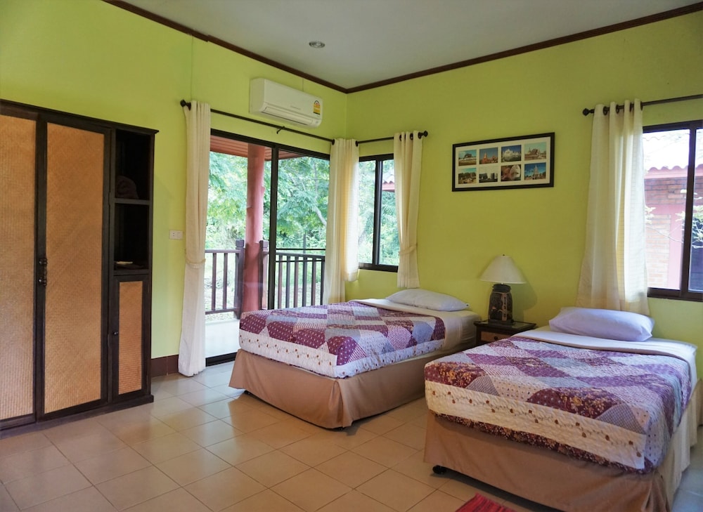 Ban Rai Tin Thai Ngarm Eco Lodge