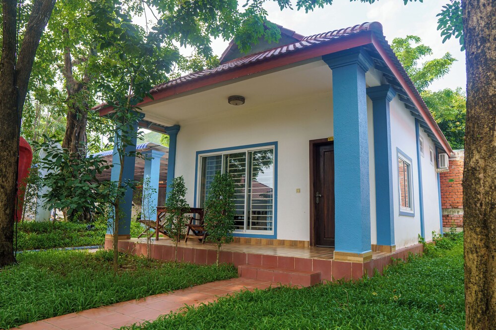 New Dragon Inn Guest House