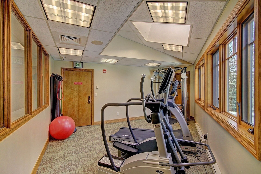 Phoenix 118A - 3 Br Condo