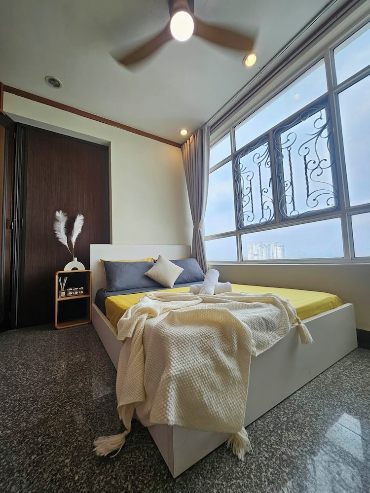 HOANG ANH GOLD HOUSE APARTMENT