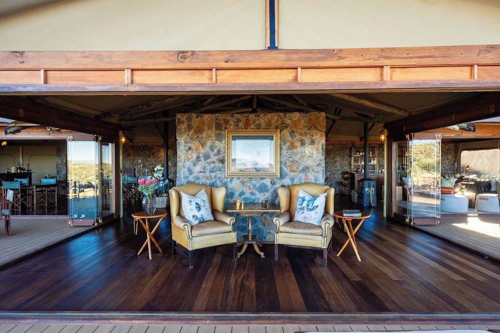 Maloba Lodge - Private Game Reserve