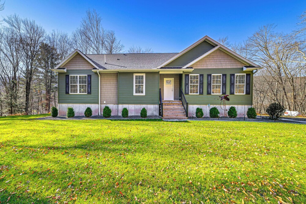 Mountain Views & Brook Access: Home in Arkville!