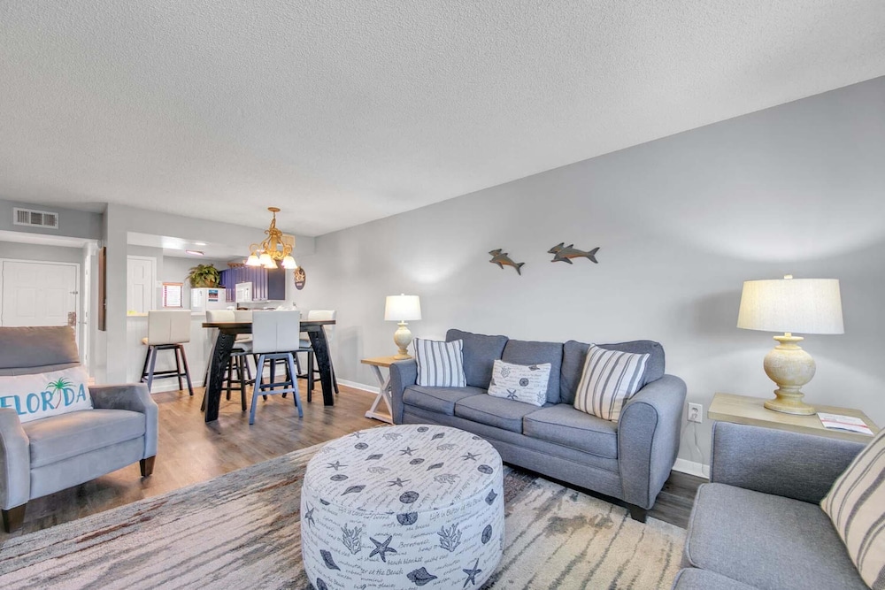 Edgewater Golf Villa 956