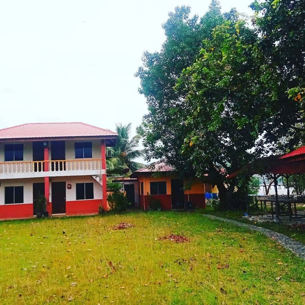 De Pauh Private Chalet & Island photo 6