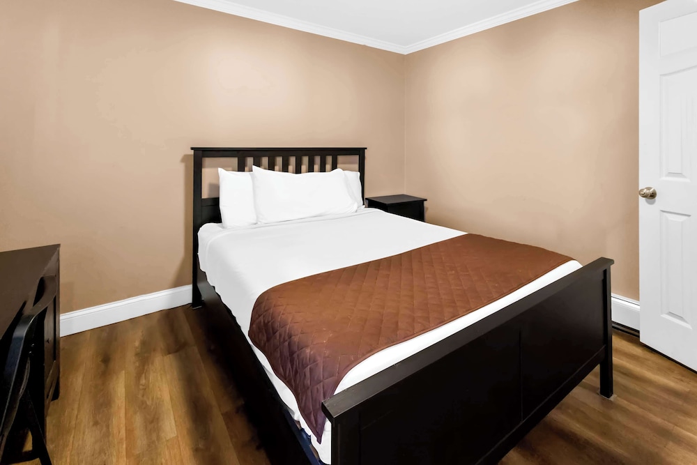 Americas Best Value Inn Avenel Woodbridge