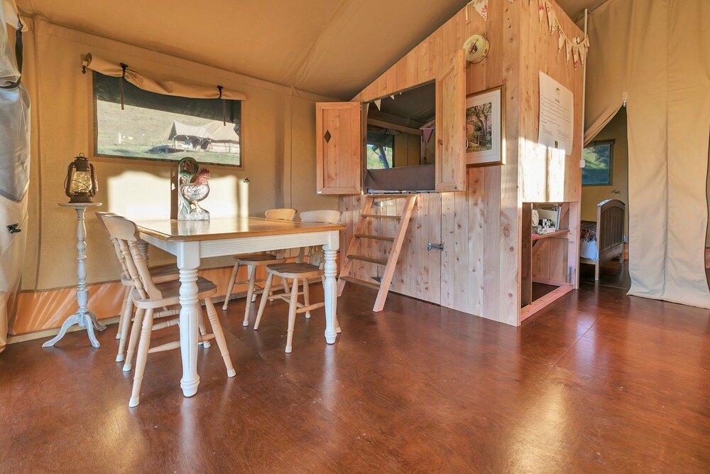 Luxury Under Canvas