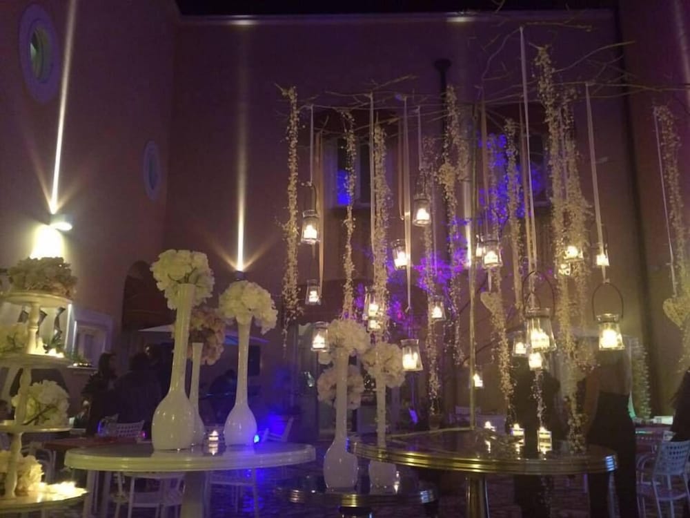 meeting & event spaces