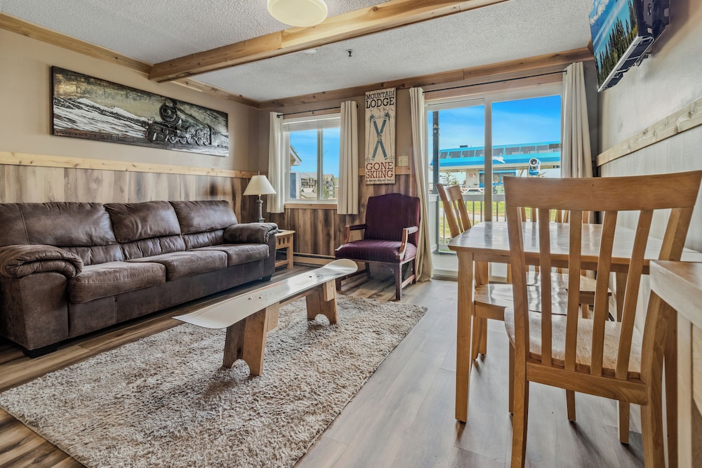 Mountain Lodge