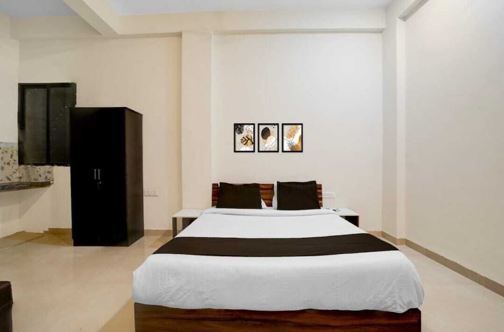 Wishotel Xpress Hotel Royal Dream