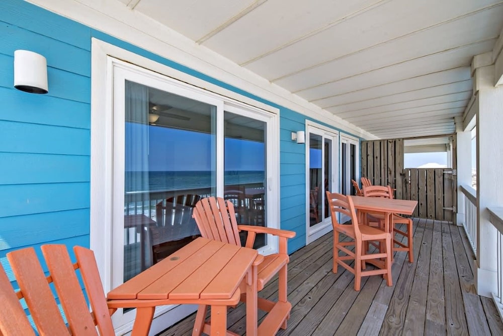 Beachfront 9bed Easybreezy West