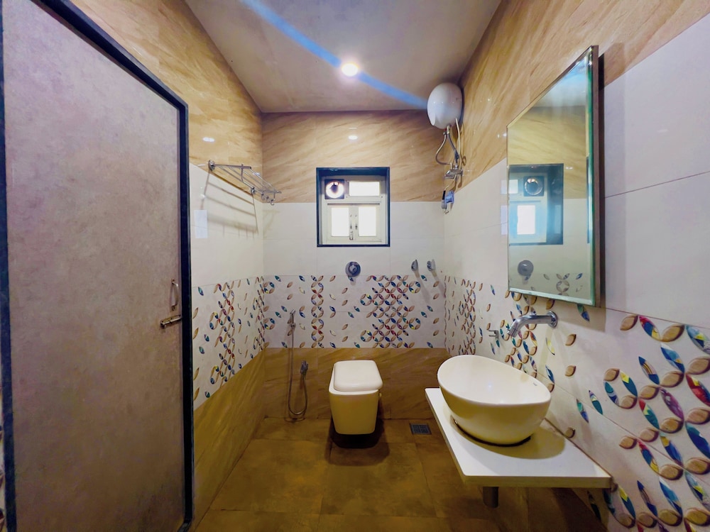 Hotel Dwaraka