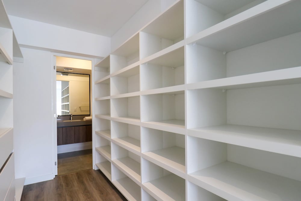 w Fabulous 2BR w Balcony in Miraflores