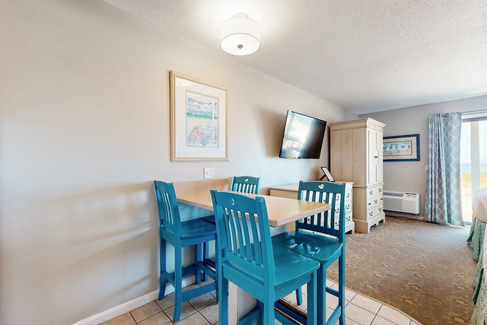 Sandbar Inn - Dog Friendly