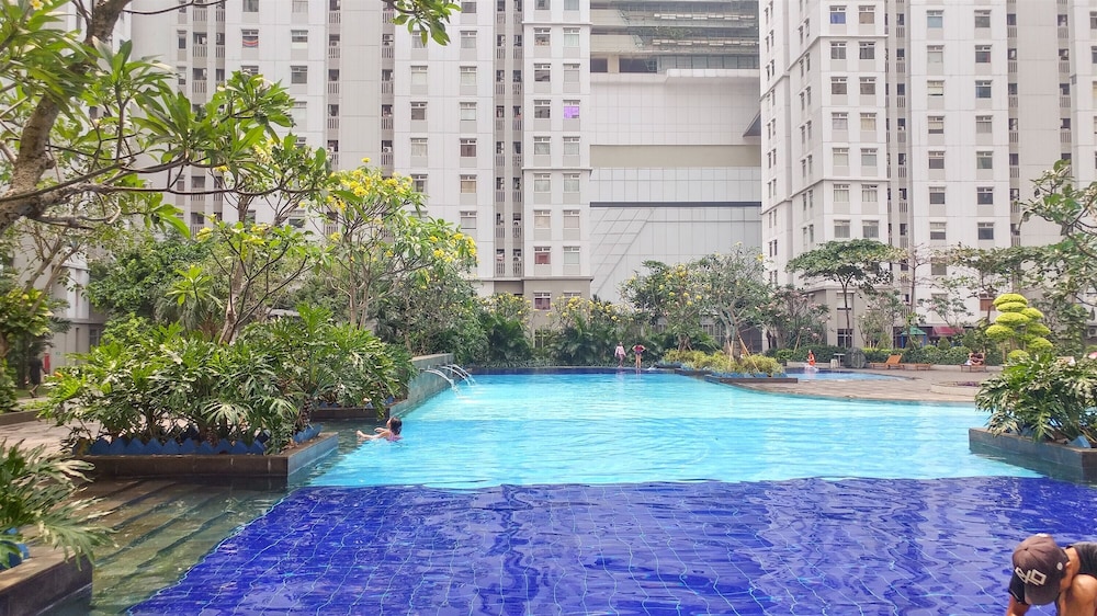 2Br Near Baywalk Mall Apartment At Green Bay Pluit