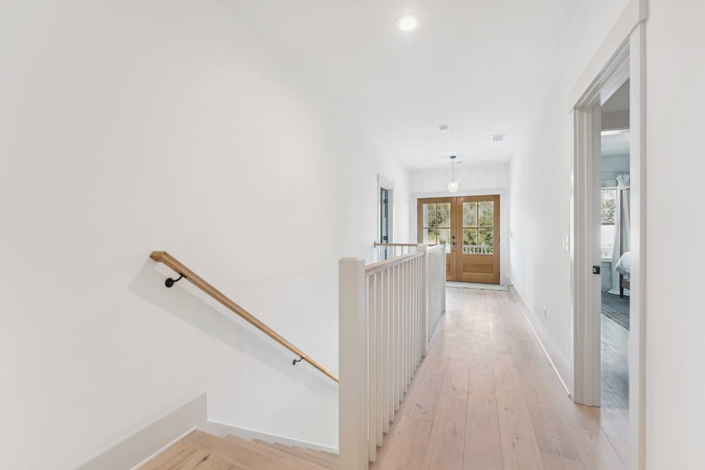 Windward House by Avantstay Walk to Beach + Restaurants Saltwater Pool