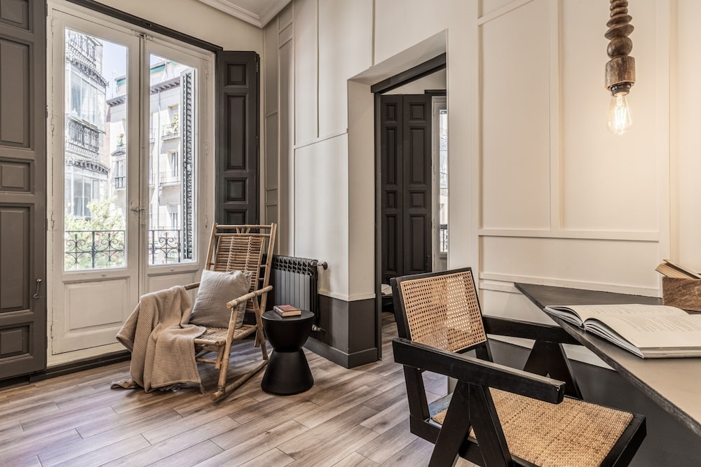 Arashi - 4 Bedrooms in Chueca