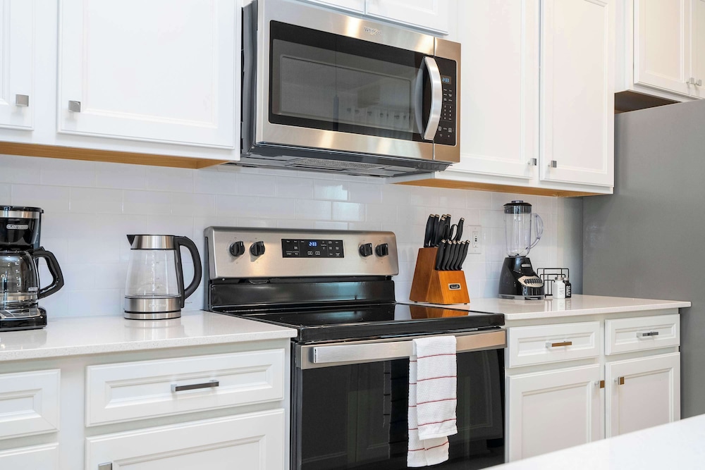 Luxury 7Bd Close To Disney With Pool And Spa At Windsor Cay 16218