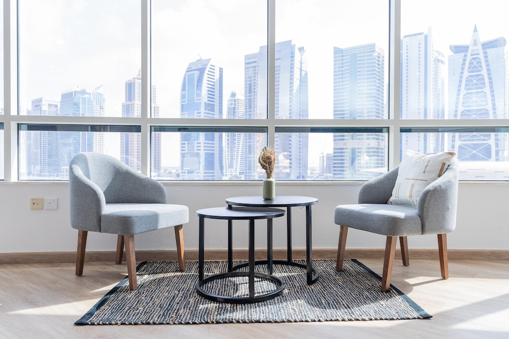 Dubai Marina - Stunning Huge 4 Bedroom Apts Near JBR - Gym - Pool - Parking by Sojo Stay