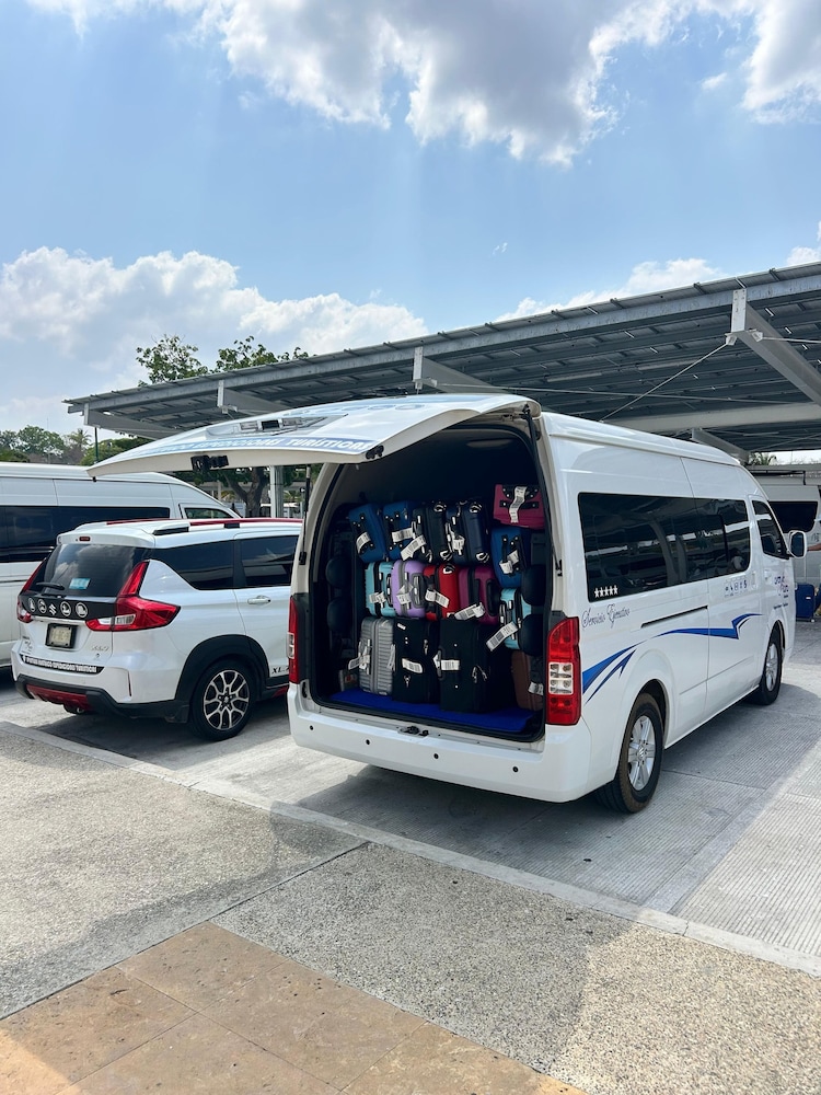EOS Suites