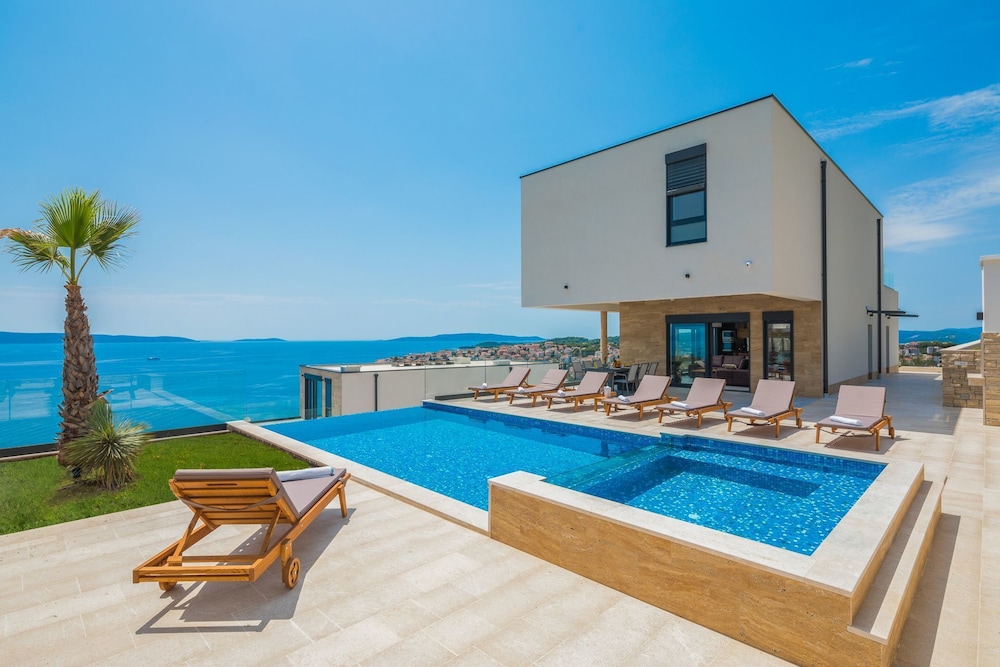 Trogir Pearl Luxury Resort