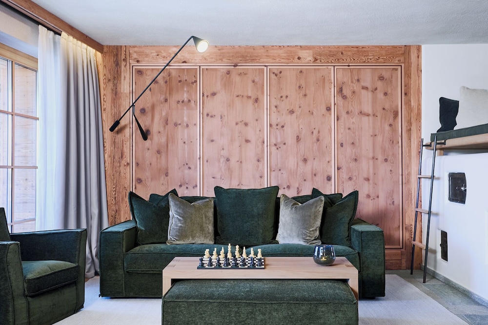 BelArosa Chalet