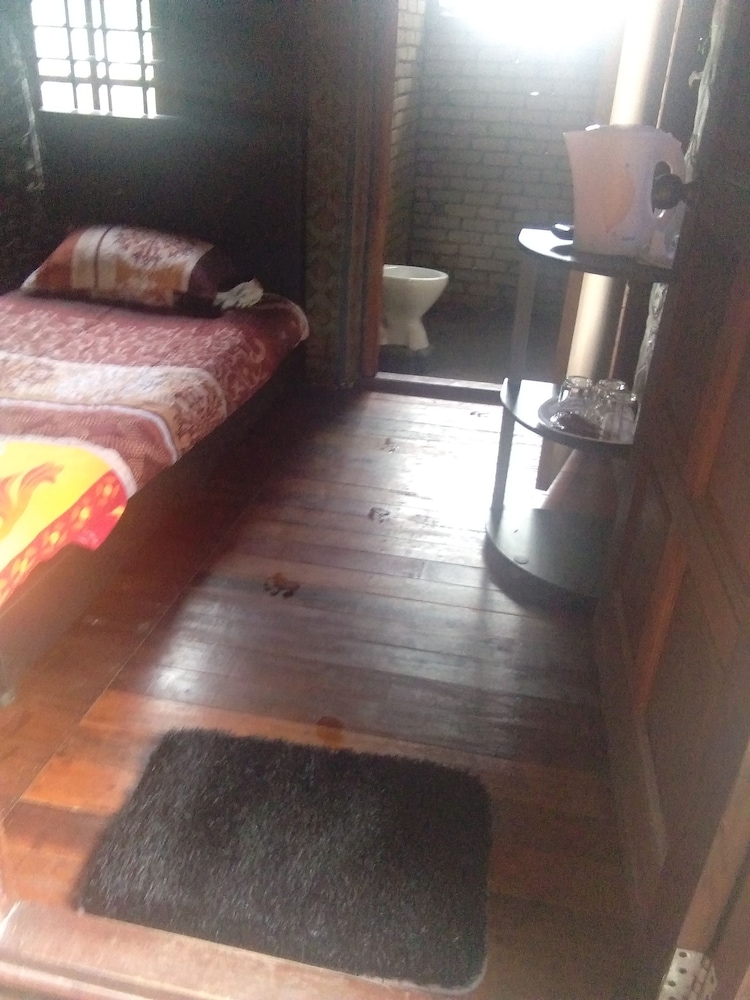 Photo 11