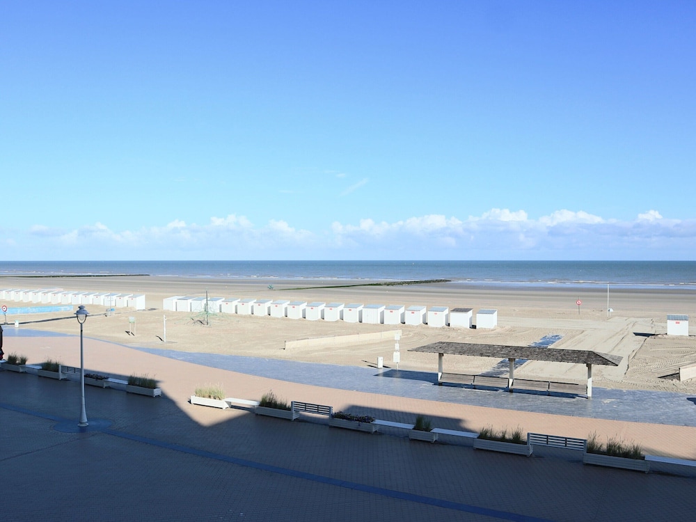 Apartment in Belgium Near the Seaside