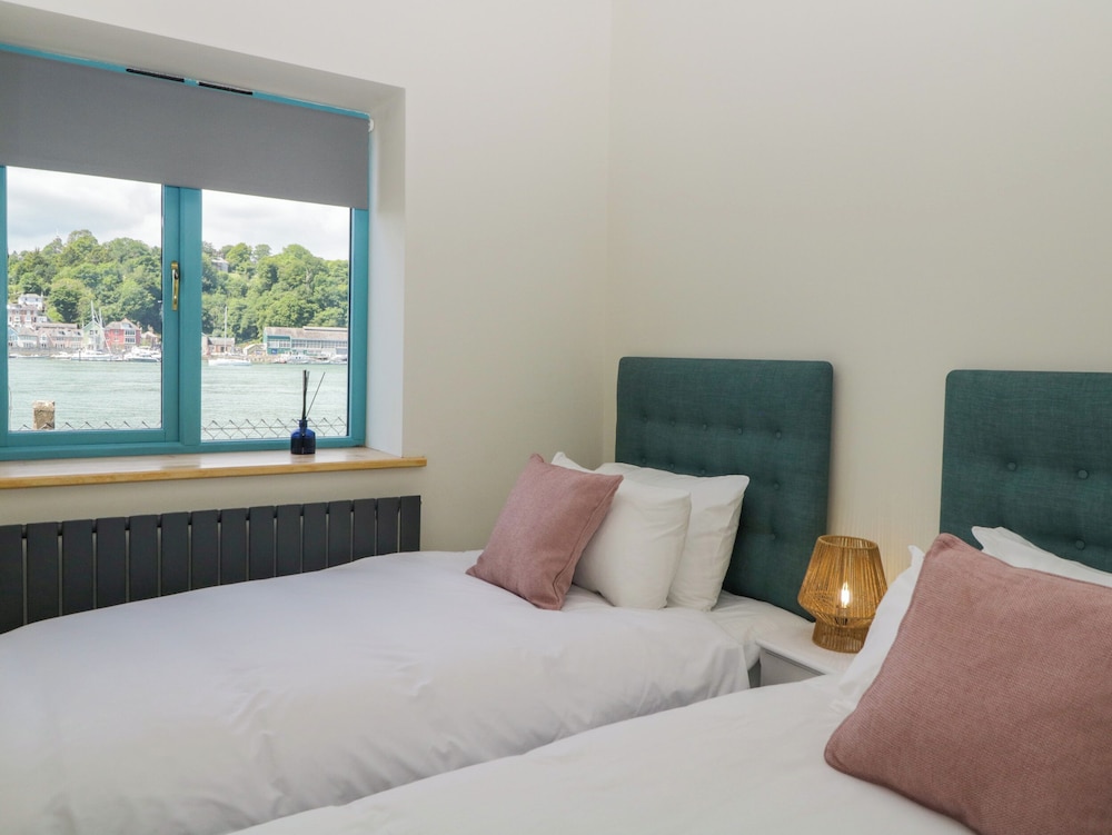 Britannia Crossings Cottage