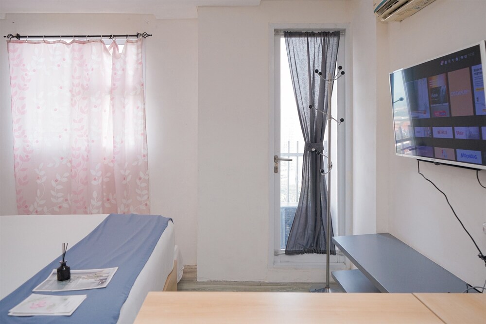 Spacious and Comfy Studio Apartment Bintaro Icon