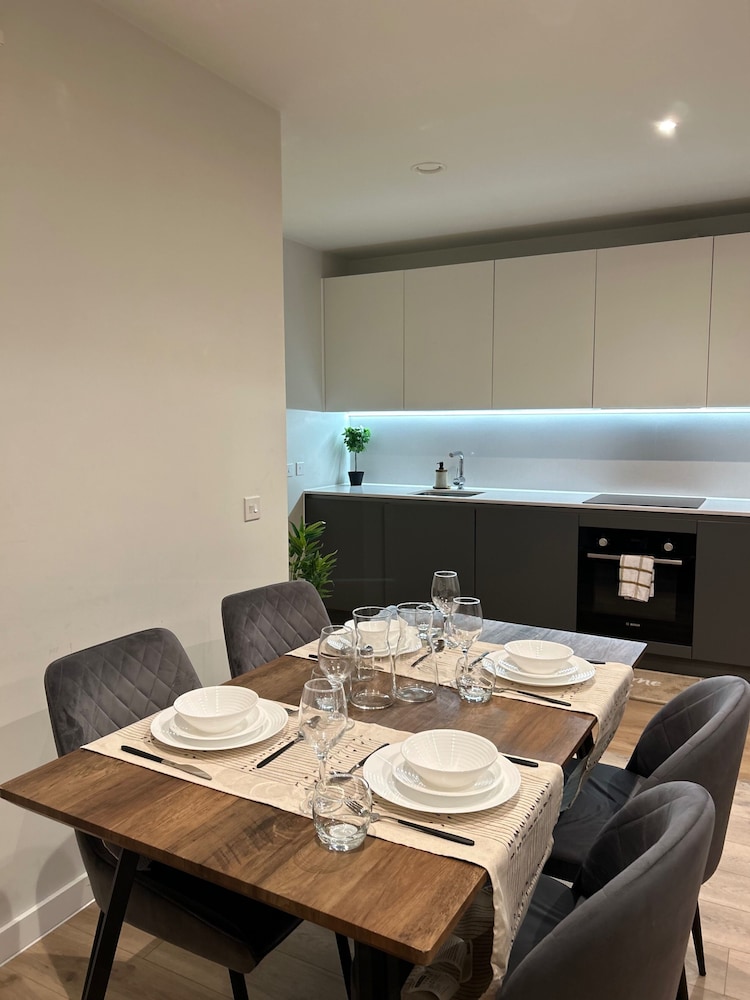 Central Apartment-free Parking With Terrace-gym