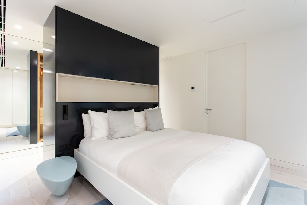 Designer Apartment in Mayfair