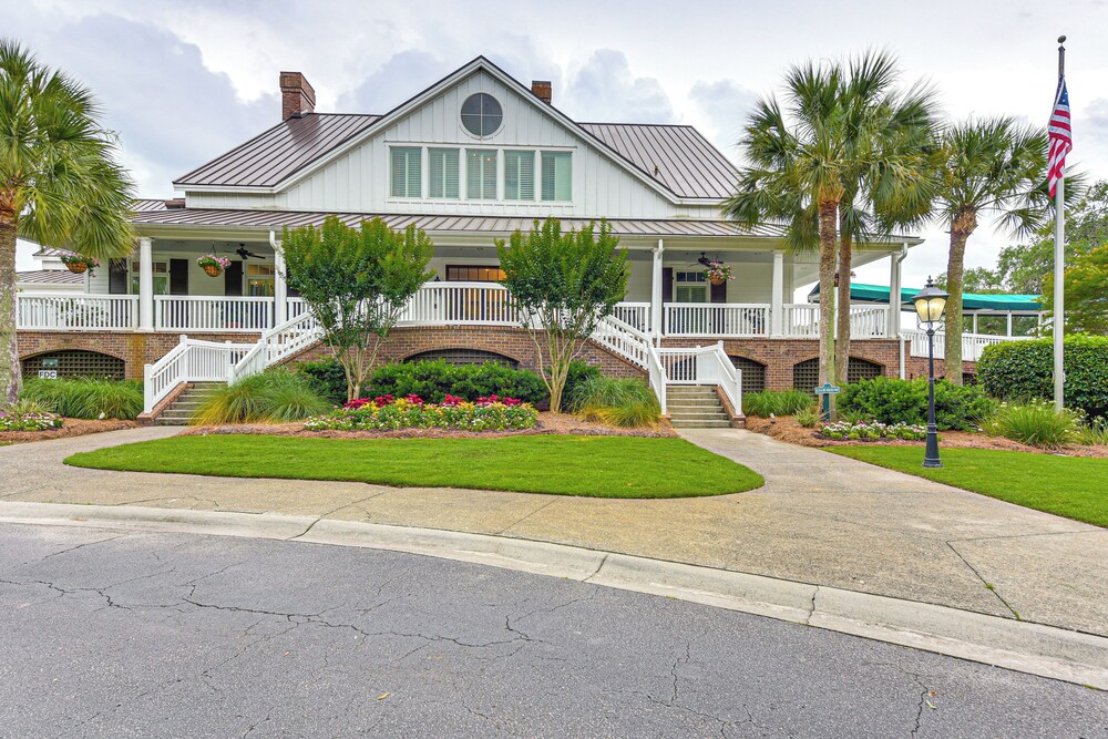 Golf, Swim & Unwind: Callawassie Island Hideaway!