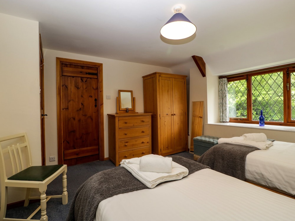 Shells Cottage