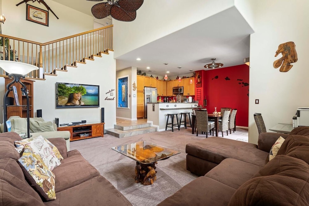 Colony S At Waikoloa Beach Resort #2204 2 Bedroom Condo by RedAwning