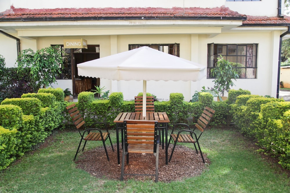Biblica Guest House