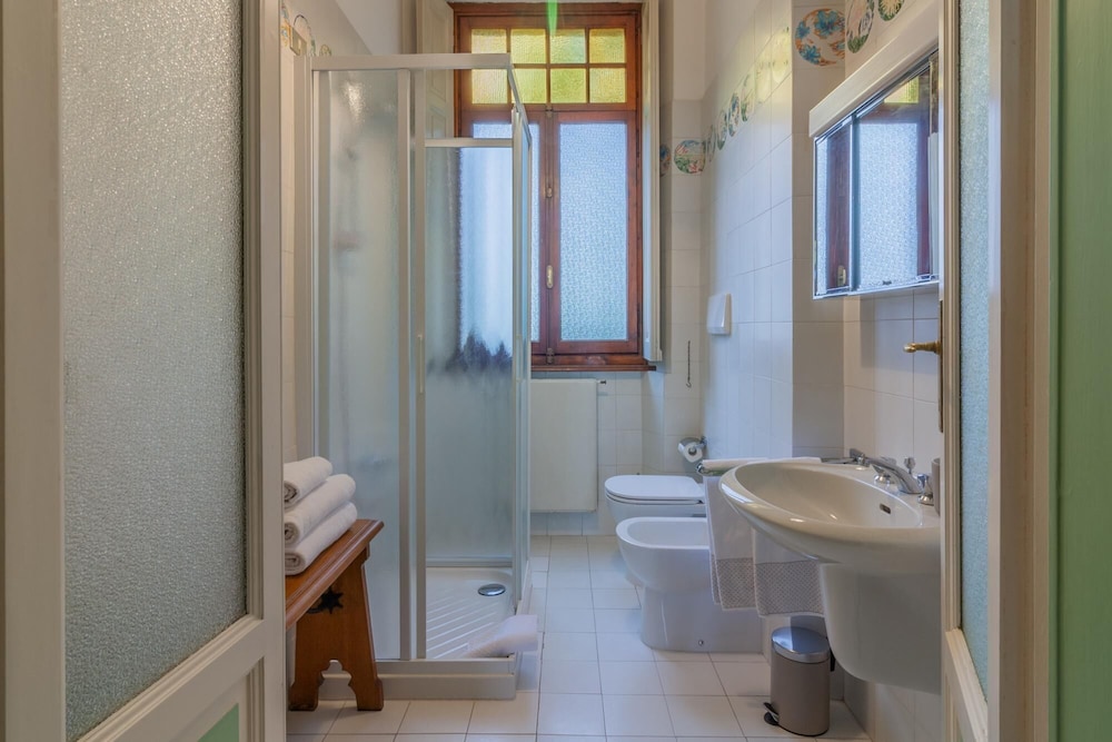 Family Villa With Stunning Lake View by Wonderful Italy photo 2