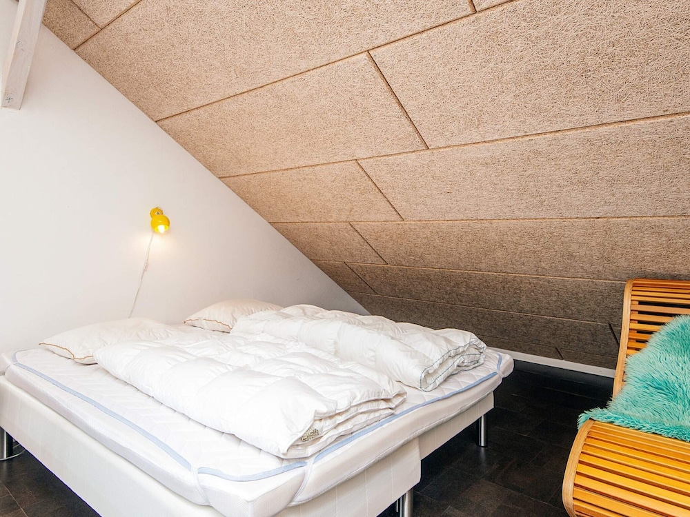 4 Star Holiday Home in Henne